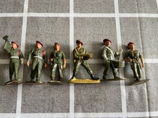 Lot figurine soldats d'occasion  Saint-Vincent-de-Tyrosse