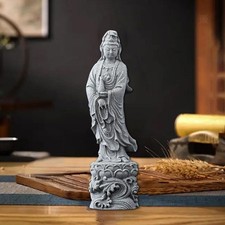 Statue guan yin d'occasion  Expédié en France