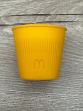 Petit verre jaune d'occasion  Saint-Étienne-des-Oullières
