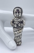 Frasco de perfume antigo vitoriano tom prata bebê em swaddling, usado comprar usado  Enviando para Brazil