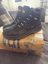 Dewalt safety boots for sale  BRADFORD