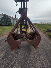 Kiesler clam bucket for sale  Tremont
