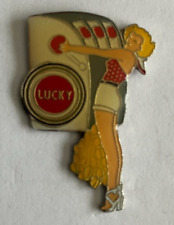 Pin pin up d'occasion  Aizenay
