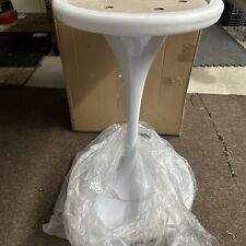 Round white pedestal for sale  Gregory