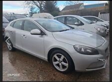 Volvo v40 breaking for sale  SLOUGH