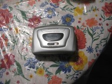 Reproductor de cinta de casete Walkmam portátil Durabrand 820M de colección con refuerzo de graves segunda mano  Embacar hacia Mexico