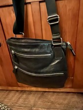 Kenneth cole crossbody for sale  Harveys Lake