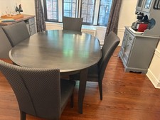 Beautiful hardwood dining for sale  Evanston