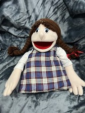 Boneco de mão vintage menina em vestido xadrez 22” tranças marrons brinquedo sardas G1, usado comprar usado  Enviando para Brazil