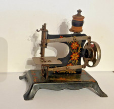 Machine coudre ancienne d'occasion  Les Pennes-Mirabeau