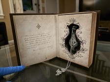 PS4 The Order 1886 - Livro e frasco Blackwell - Edição rara de colecionador comprar usado  Enviando para Brazil