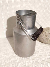 Pot lait ancien d'occasion  Frénouville