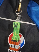 Usado,  Chaveiro/mochila berloque Minecraft Green Creeper On TNT videogame comprar usado  Enviando para Brazil