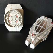 Usado, Star Wars Legacy Millennium Falcon Escape Pod mini caça ônibus espacial e porta de escotilha comprar usado  Enviando para Brazil