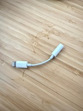 Adaptador de áudio genuíno original Apple Lightning para conector de fone de ouvido de 3,5 mm comprar usado  Enviando para Brazil