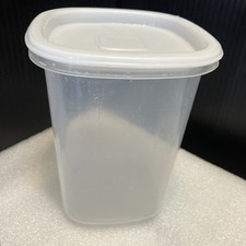 Vintage rubbermaid 1.8 for sale  Columbia