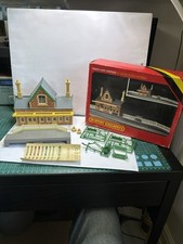 Hornby booking hall for sale  STREET