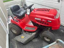 Huskee lt4200 lawn for sale  Youngstown