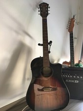 Guitare electro acoustique d'occasion  Teyran