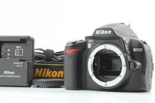 Near mint nikon d'occasion  Expédié en Belgium