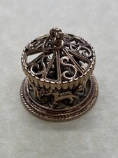 Vintage large moving for sale Vintage large moving for sale  SOUTHEND-ON-SEA