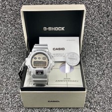 Usado, Casio G Shock DW6900 moeda de prata 30º aniversário relógio unissex conjunto completo e bolsa comprar usado  Enviando para Brazil