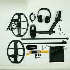 Detector de metais Nokta The Legend SMF com fones de ouvido sem fio e ponto de conexão, usado comprar usado  Enviando para Brazil