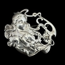 Broche femme fleur d'occasion  Béziers