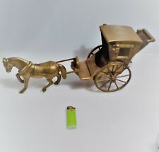 Antica carrozza con usato  Ragalna
