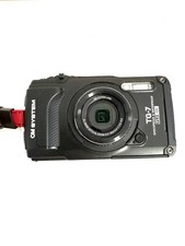 System tough fotocamera usato  Spedire a Italy