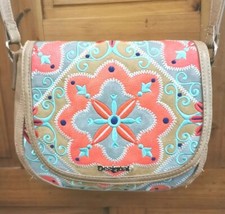 Magnifique sac main d'occasion  Cagnes-sur-Mer