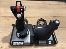 Joystick x52 pro d'occasion  Saint-Hilaire-du-Rosier