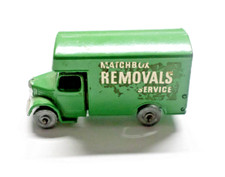 Matchbox Lesney, MB17B1 Bedford Removals van, light green body, few tiny chips comprar usado  Enviando para Brazil