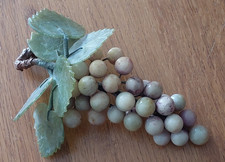 Jolie grappe raisin d'occasion  Bourgueil