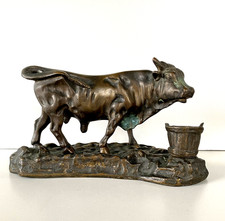Antica scultura toro usato  Varallo Pombia