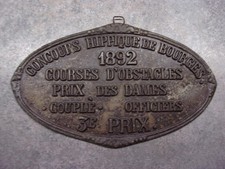 plaque hippique d'occasion plaque hippique d'occasion Cosne-Cours-sur-Loire