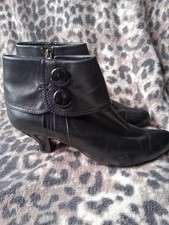 Clarks women black for sale  HORNCASTLE