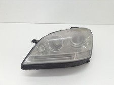 Faro anteriore sinistro usato  Italia