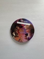 Badge disneyland paris d'occasion  Saint-André-lez-Lille