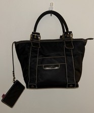 Bolsa de ombro Tommy Hilfiger preta de náilon tiracolo, usado comprar usado  Enviando para Brazil