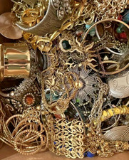 Jewelry lot intact for sale  New Hampton