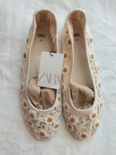 ZARA ECRU BAILARINAS MARGARIDA DE CROCHÊ TAMANHO EUR 40, EUA 9, REINO UNIDO 7 REF. 2331/510 comprar usado  Enviando para Brazil