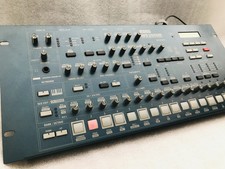 Korg ms2000 for sale  SPILSBY