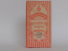 Ancienne boite poudre d'occasion  Nazelles-Négron