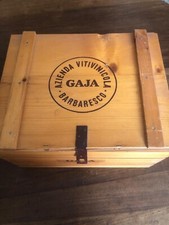Vino rosso bottiglie usato  Cagliari