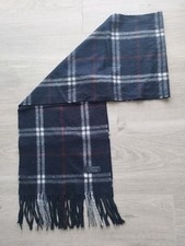 Echarpe burberry marine d'occasion  Gif-sur-Yvette