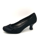 Usado, Sapato Feminino SO Pumps Preto 7 Acabamento Cetim Clássico Elegante 885044187179 comprar usado  Enviando para Brazil