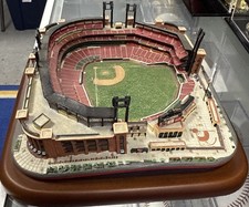 2006 Inagural St. Louis Cardinals New Busch Stadium Danbury Mint Replica Model comprar usado 2006 Inagural St. Louis Cardinals New Busch Stadium Danbury Mint Replica Model comprar usado  Enviando para Brazil