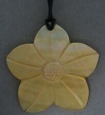 Muschel anhänger blume gebraucht kaufen  Nördlingen