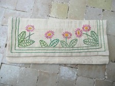 Antique embroidered towel d'occasion  Expédié en Belgium